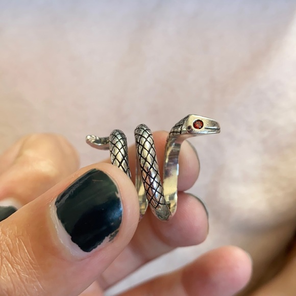 Snake Twist 925 Sterling Silver Ring - Picture 7 of 8